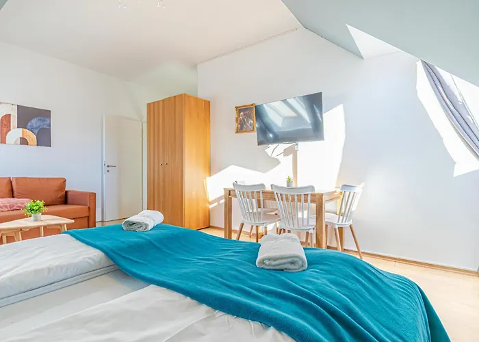 Charming 2 Ideal For Extended *